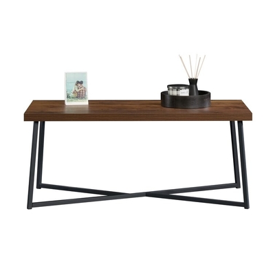 Style moderne extérieur de table basse en bois et en métal d'emboîtement d'ODM avec les jambes croisées